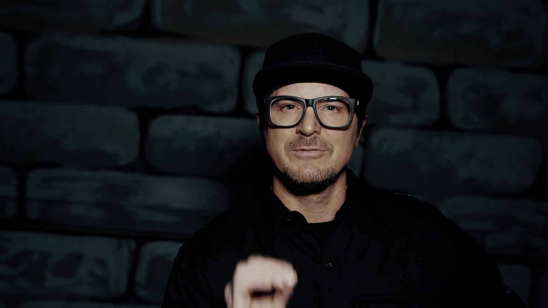 Zak Bagans is an American paranormal investigator, actor, and producer. 