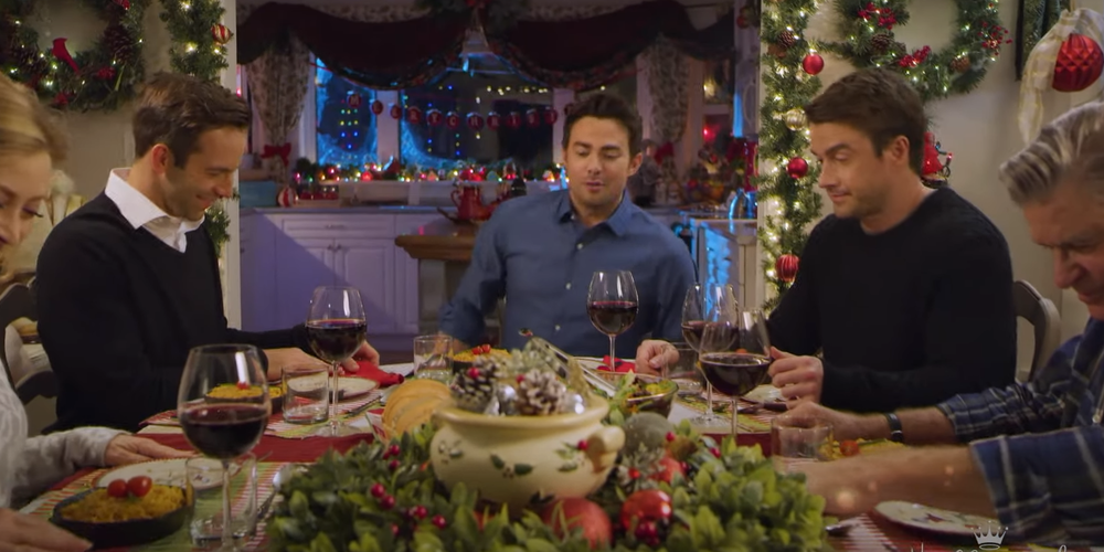 Where Was The Christmas House Filmed? Hallmark Cast Details